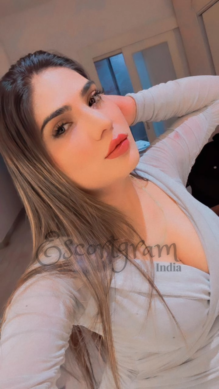 Call Girl Bangalore Aayushi