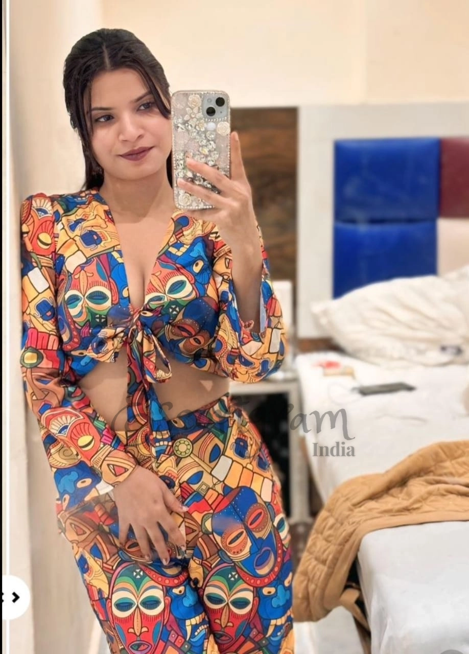 Call Girl Bangalore Aayushi