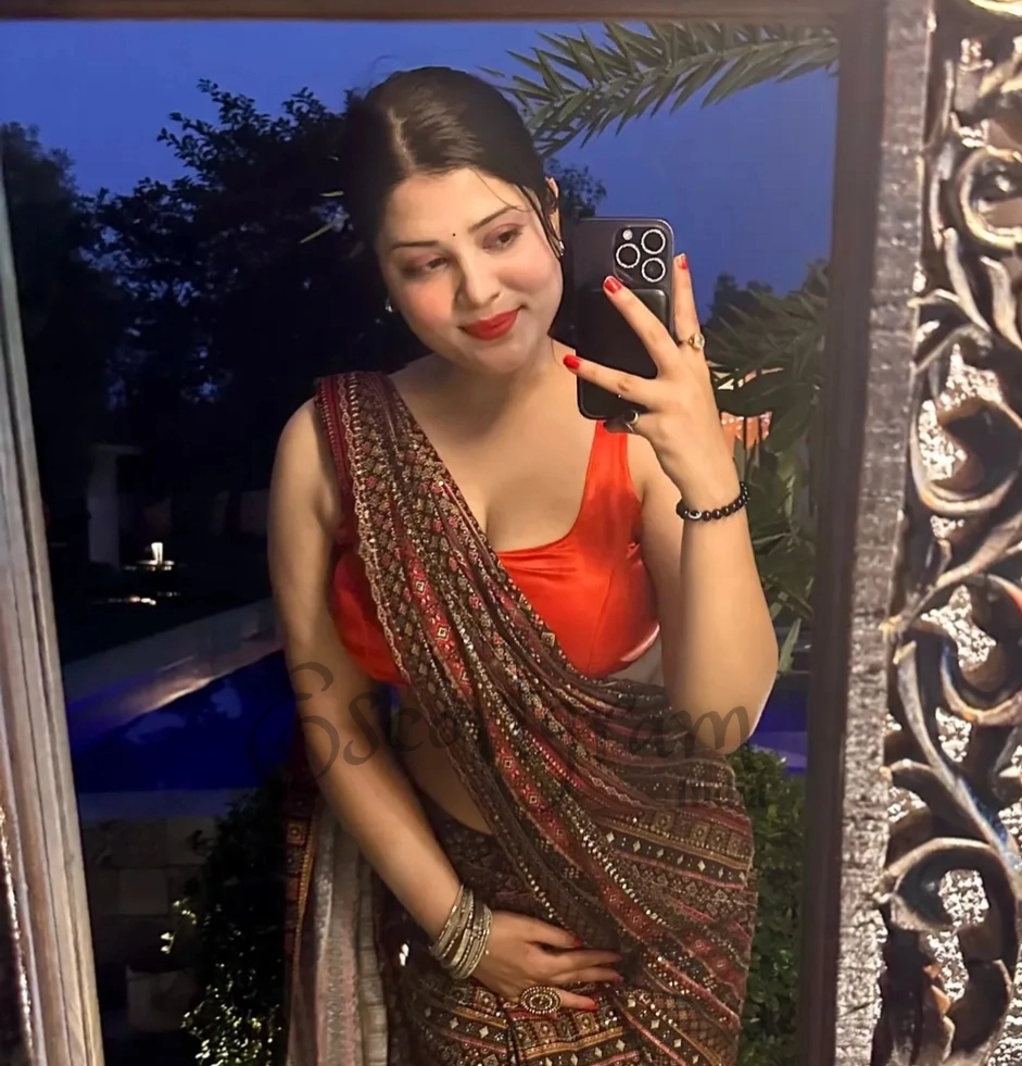 Call Girl Bangalore Vidya Tyagi