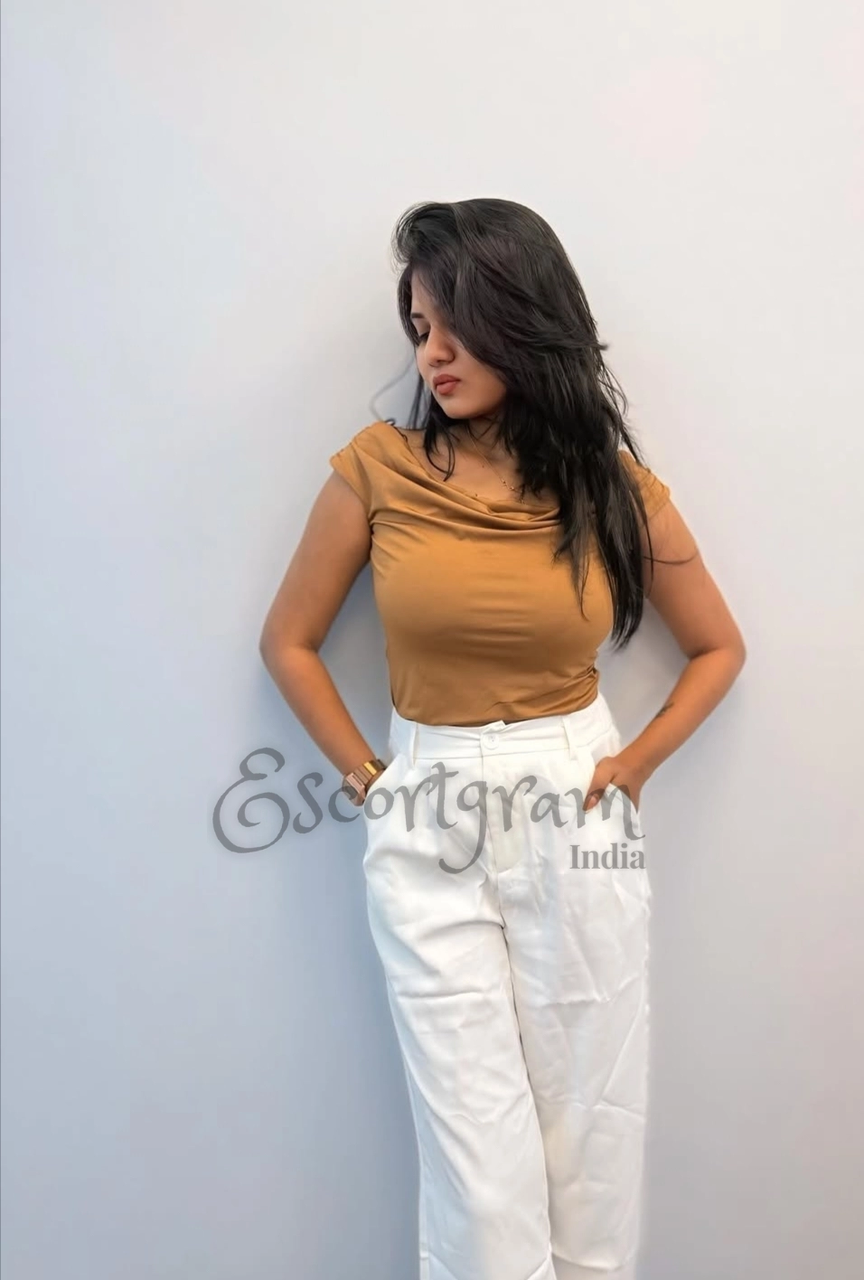 Call Girl Bangalore Deepali