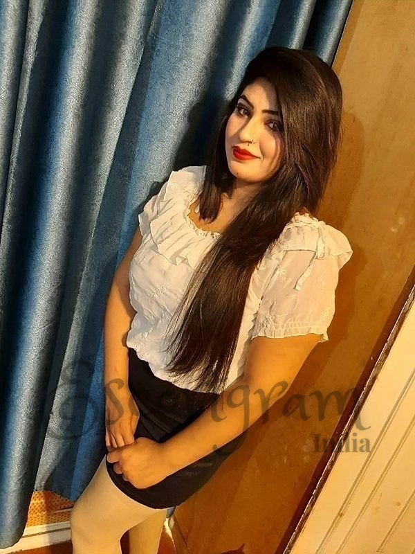 Call Girl Bangalore Deepika