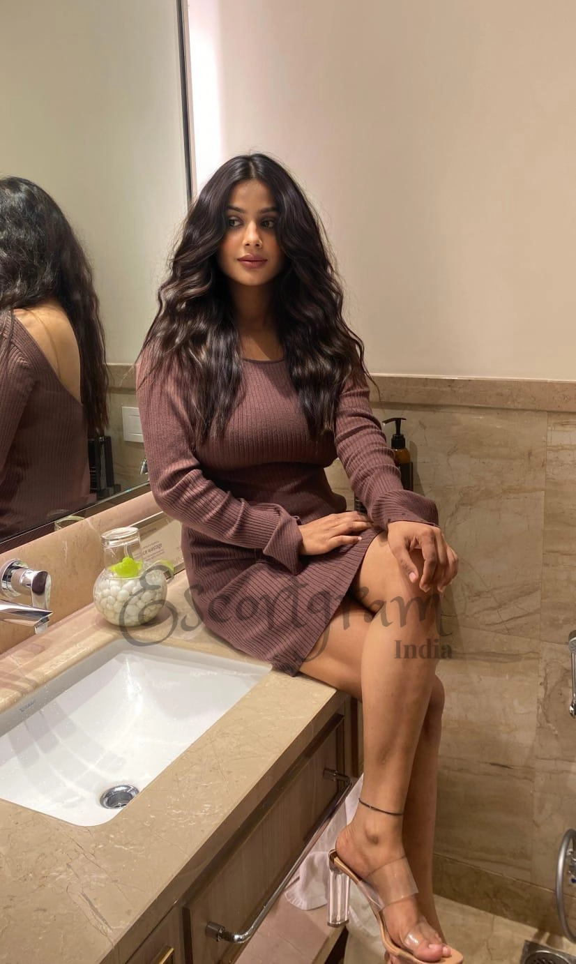 Call Girl Bangalore - Roshni