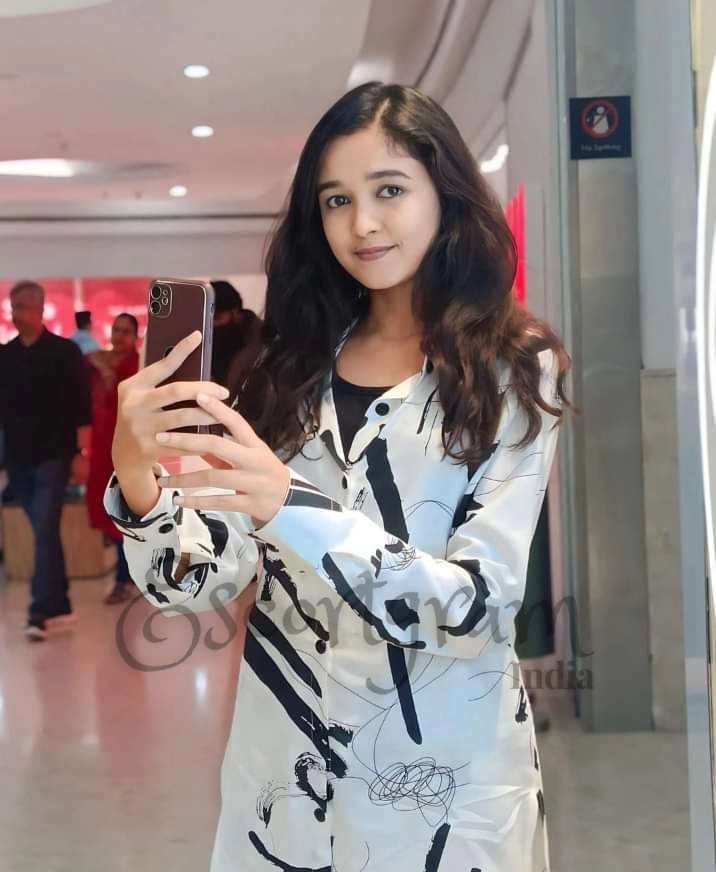 Call Girl Bangalore Saanvi