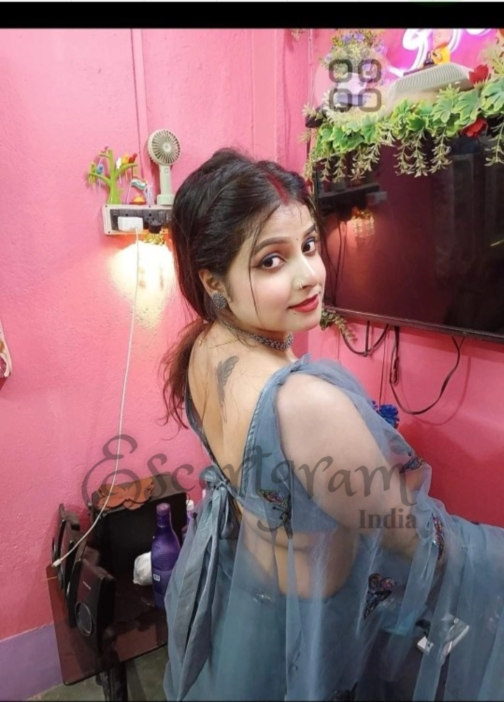 Call Girl Bangalore - Dipali