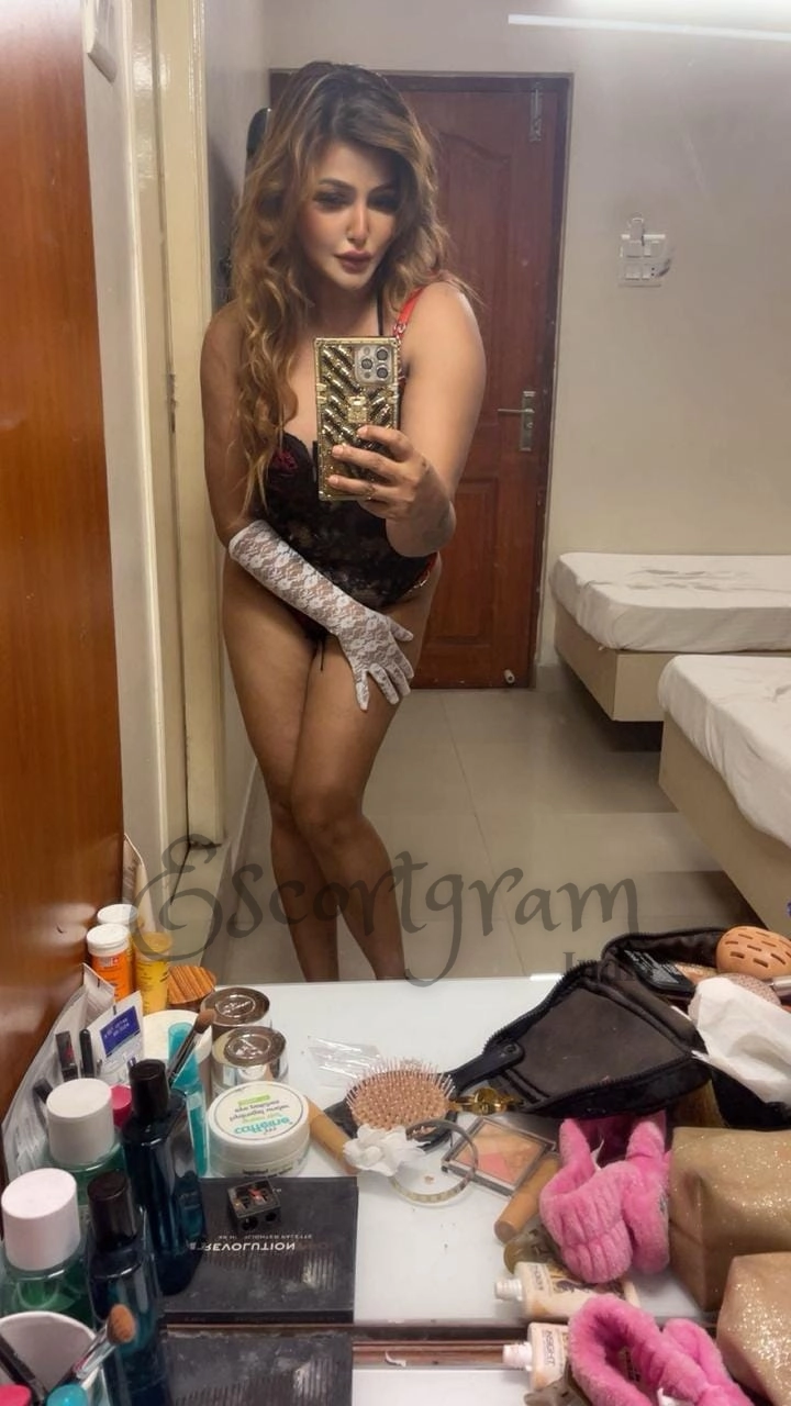 Call Girl Bangalore Kavya