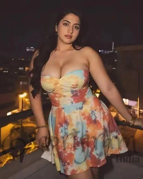 Call Girl Bangalore - Riyanshi