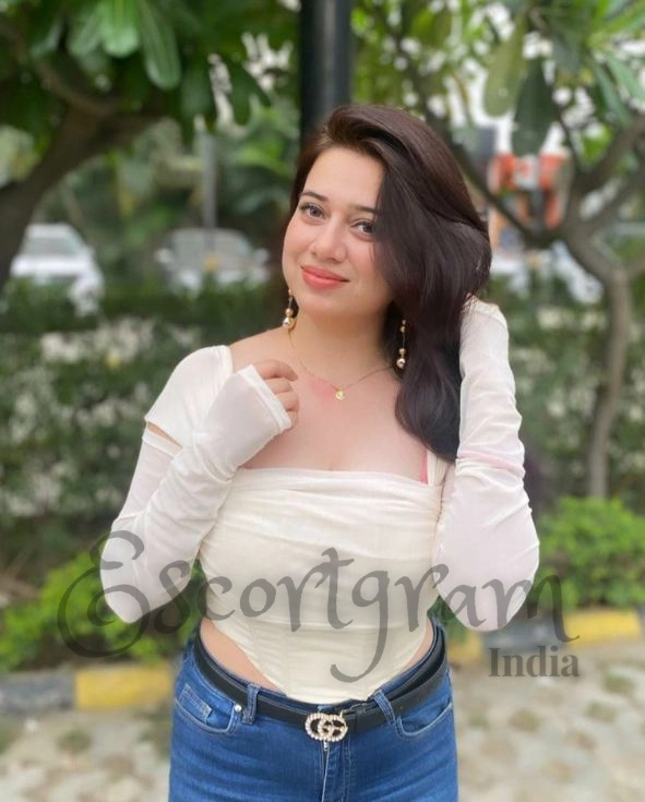 Call Girl Bangalore Priti Bhargav
