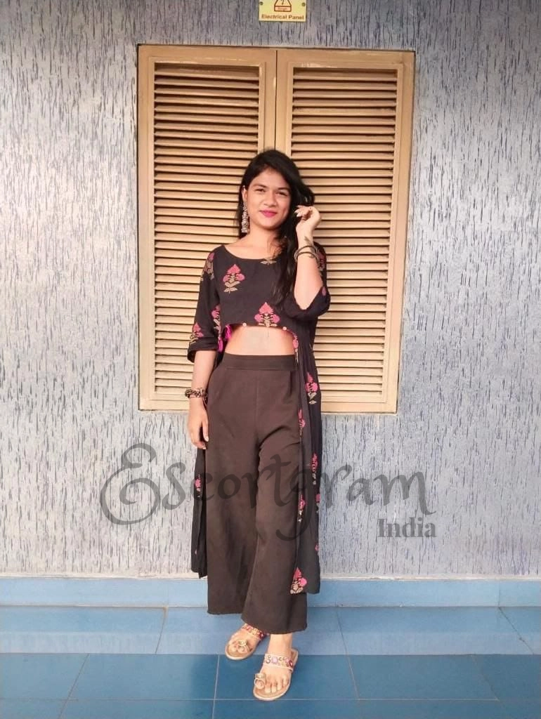 Call Girl Bangalore - Priti Chouhan