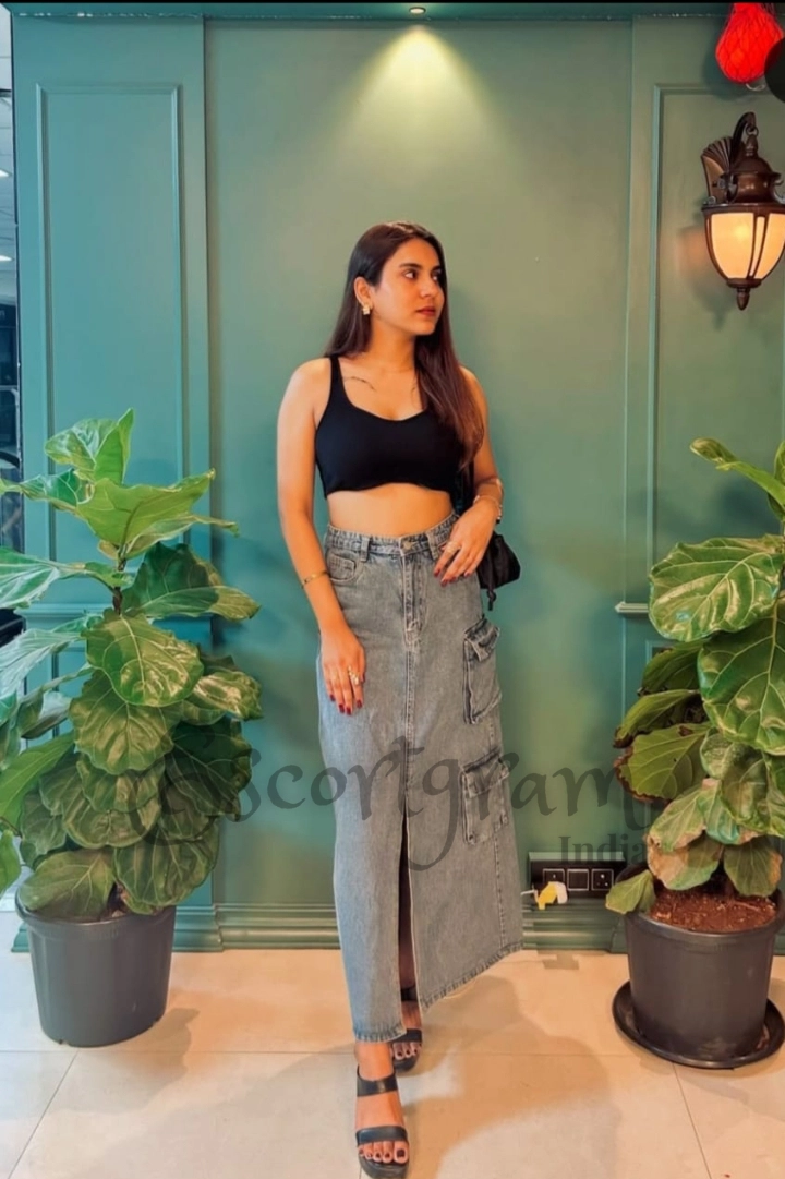 Call Girl Bangalore - Simran