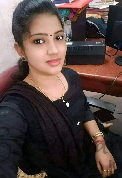 Call Girl Bangalore - Radhika