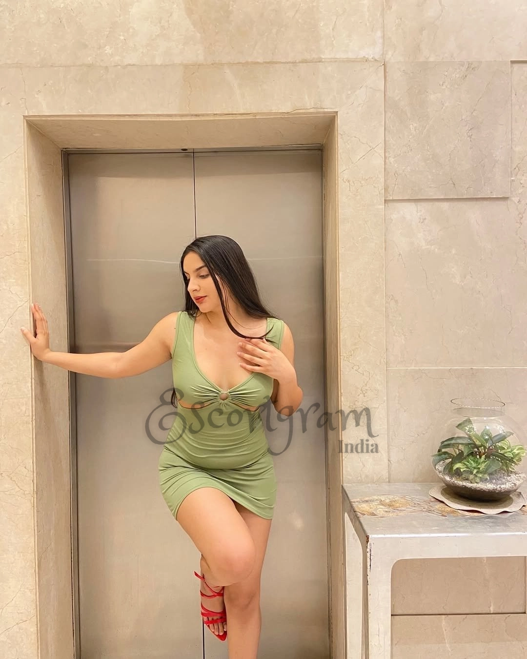 Call Girl Bangalore Radhika Jain