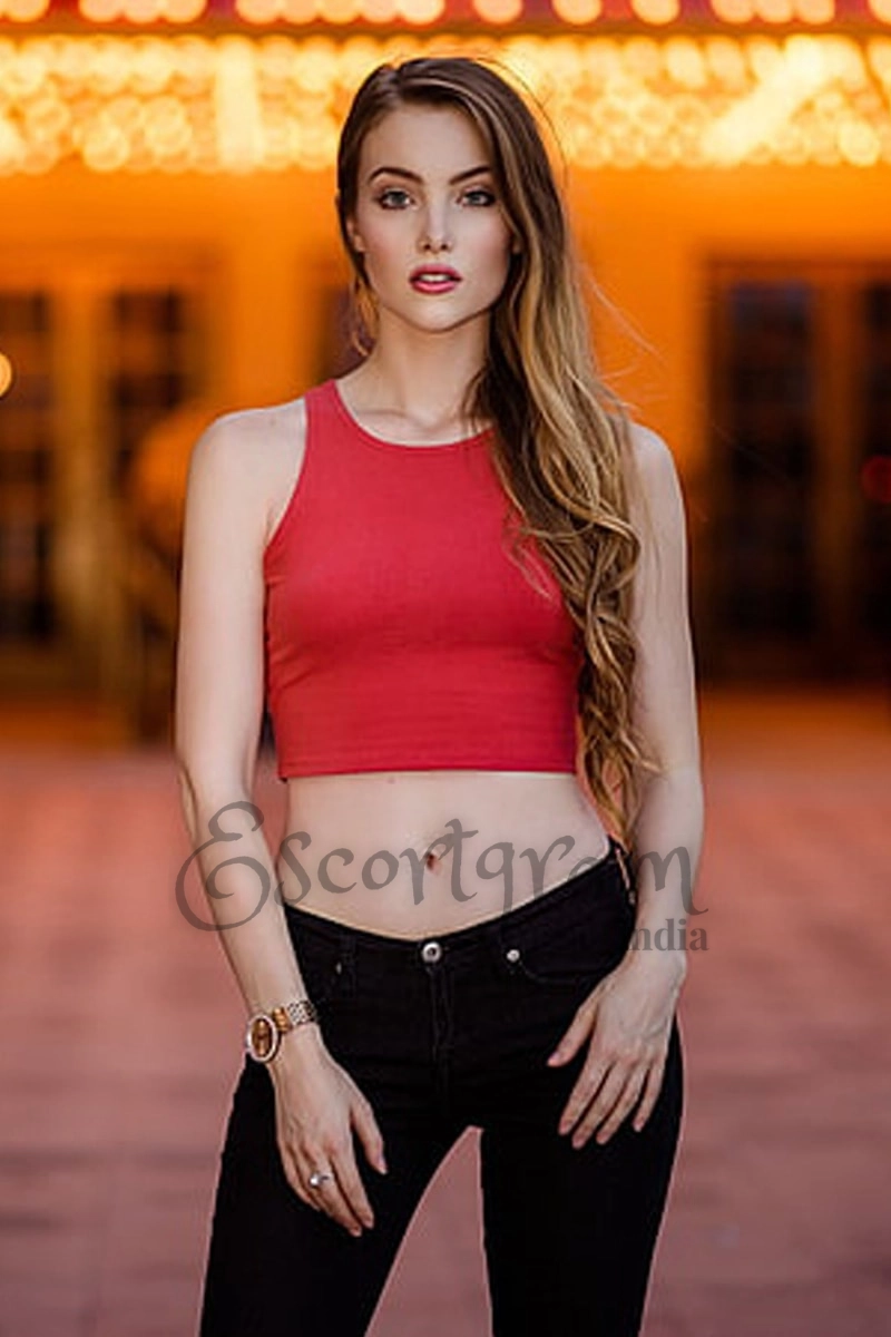 Call Girl Bangalore Richa Tripathi