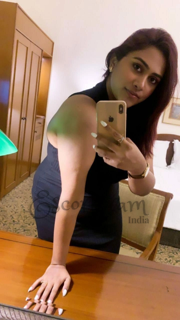 Call Girl Bangalore Riya