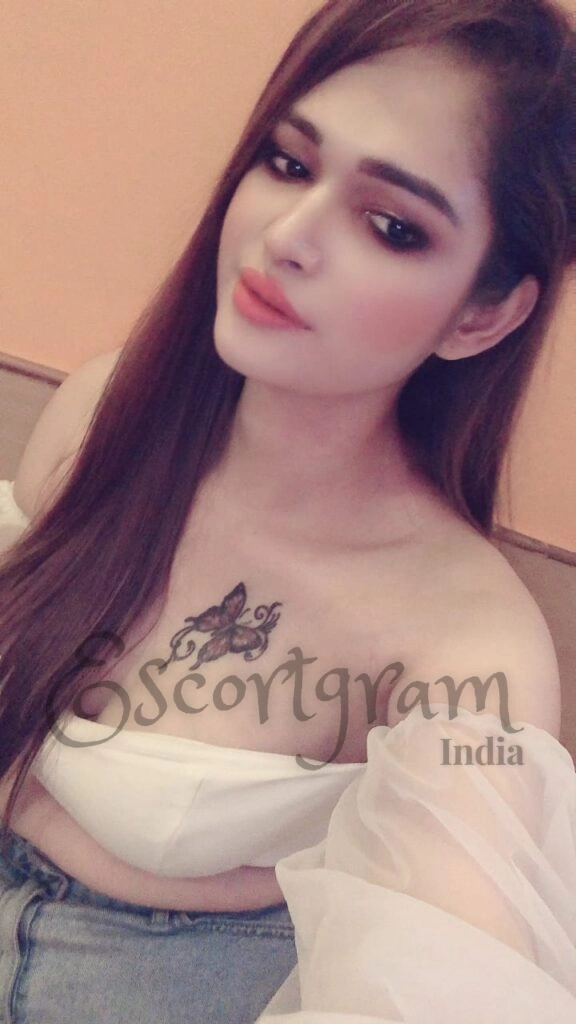 Call Girl Delhi - Riya Sexsena