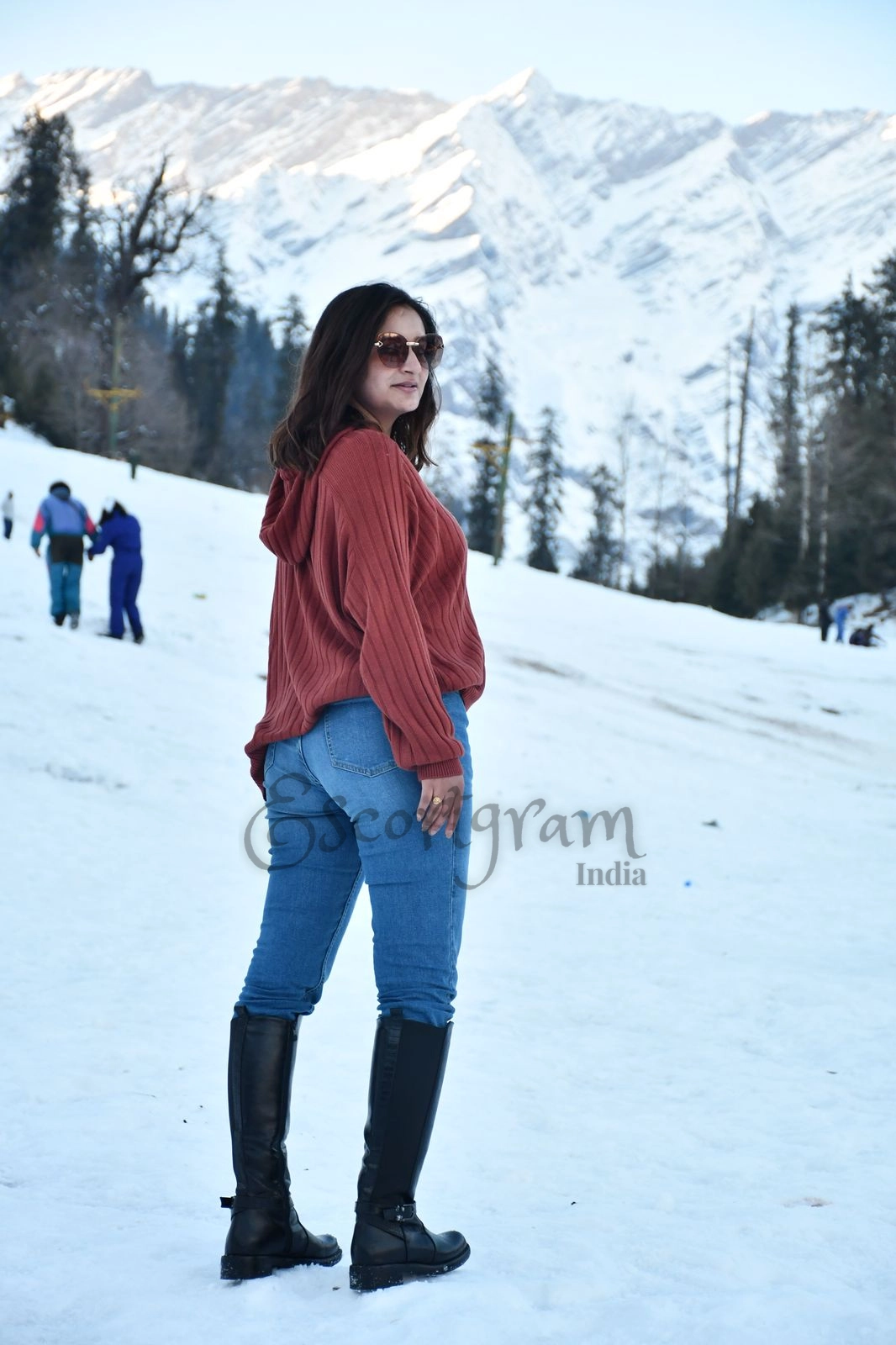 Call Girl Bangalore Roshani