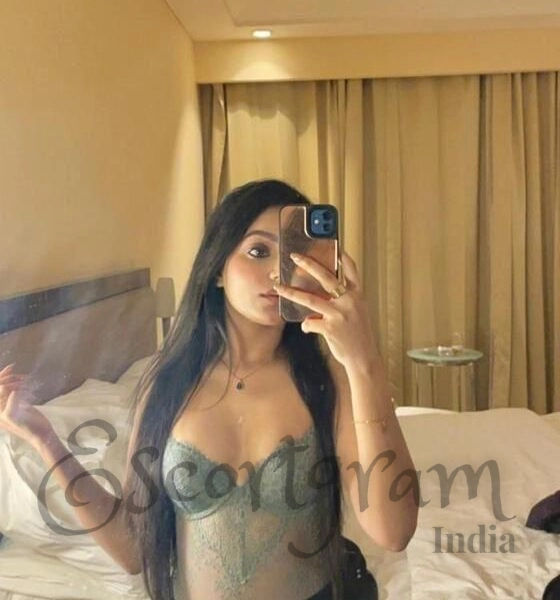 Call Girl Bangalore Sakshi Sahgal