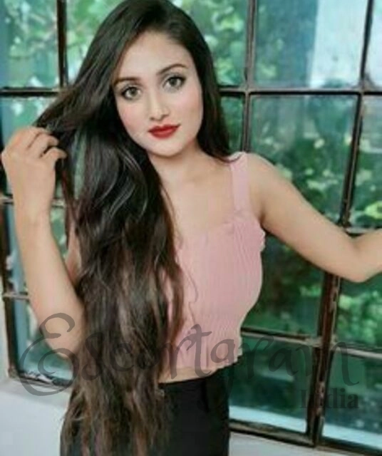 Call Girl Bangalore - Saloni Shukla