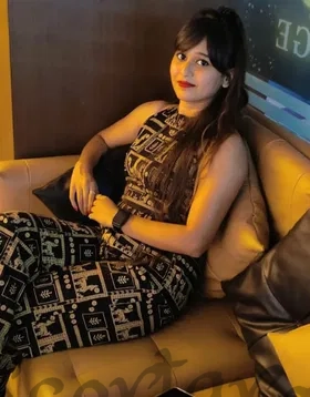 Call Girl Bangalore - Simran