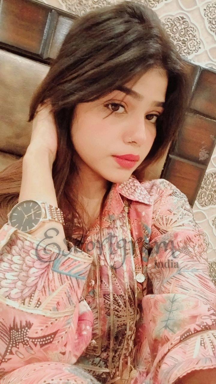 Call Girl BANGALORE Deepali Kaur