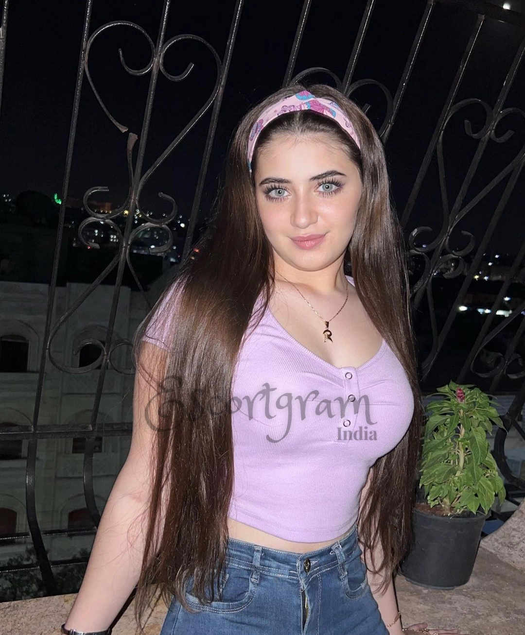 Call Girl Bangalore Minakshi